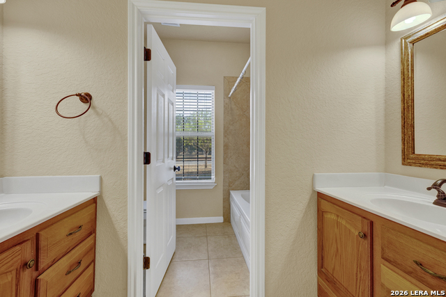 1060 Somerset Property Photo 40
