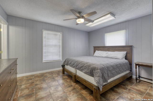100 Pineview Property Photo 15