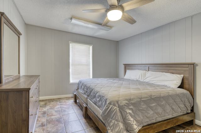 100 Pineview Property Photo 16
