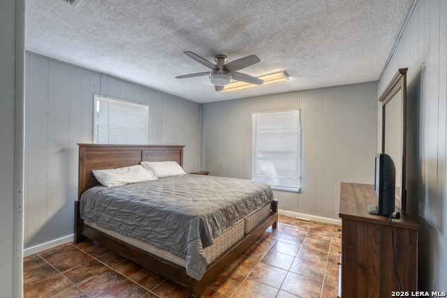 100 Pineview Property Photo 19