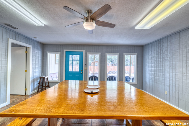 100 Pineview Property Photo 23