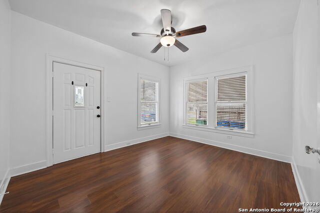 306 Walton Ave Property Photo 16