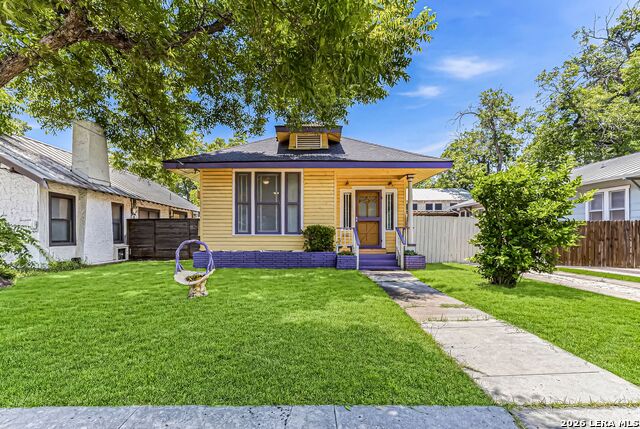 631 Cedar St Property Photo 1