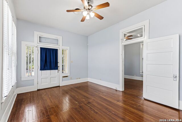 631 Cedar St Property Photo 6