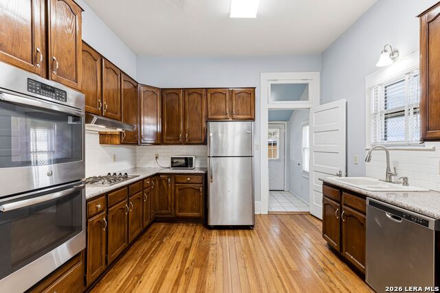 631 Cedar St Property Photo 12