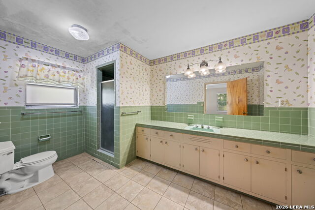 133 Royal Oaks Property Photo 14