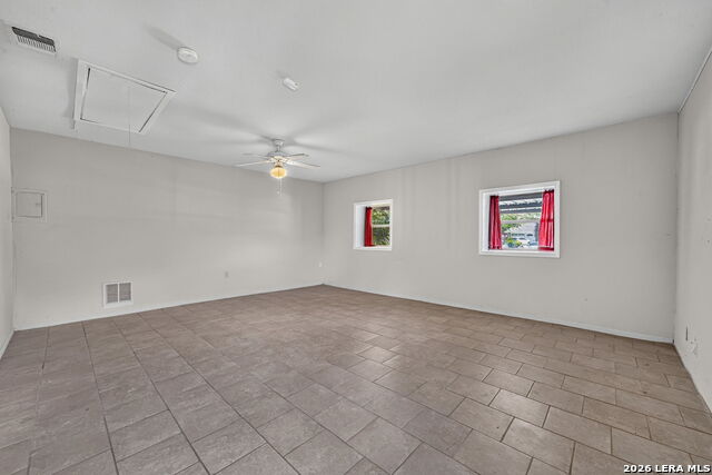 4727 Hidden Creek Property Photo 18