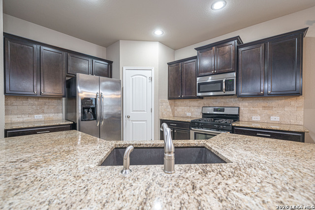 12911 Brewster Property Photo 2