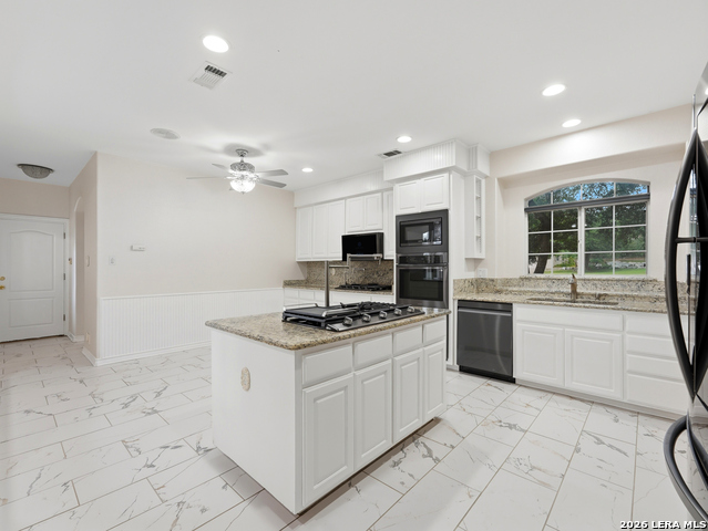 1804 Winding Vw Property Photo 15