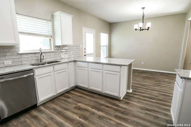 305 Maple Way Property Photo 13