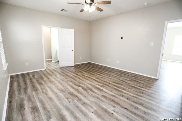 305 Maple Way Property Photo 16