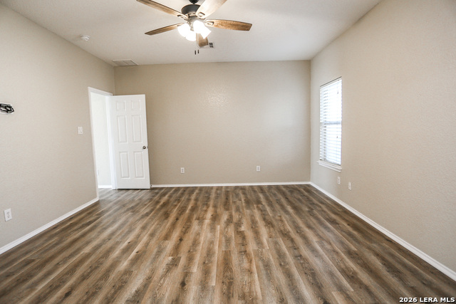 305 Maple Way Property Photo 18
