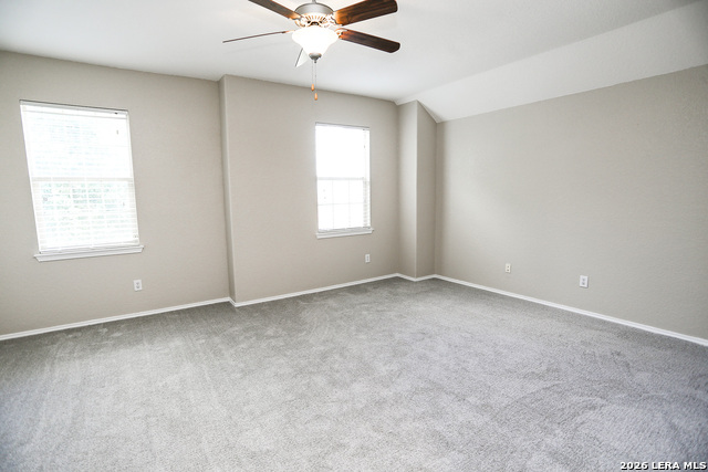 305 Maple Way Property Photo 24