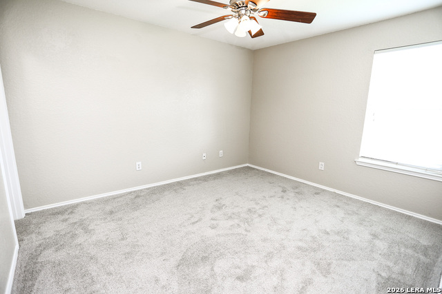 305 Maple Way Property Photo 31