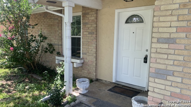 8503 Glen Ct Property Photo 3