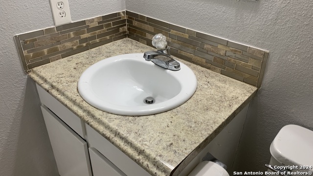 8503 Glen Ct Property Photo 14