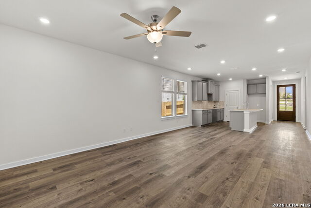1536 Esplanade Pkwy Property Photo 5