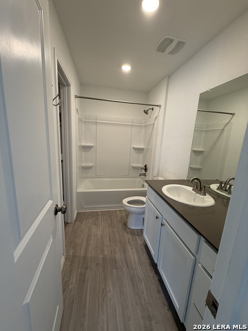 329 Kolton Plz Property Photo 6