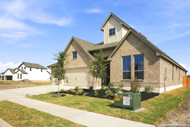 195 Grand Legacy Property Photo 3