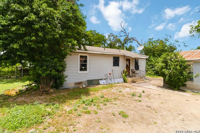 3275 N State Highway 46 Property Photo 5