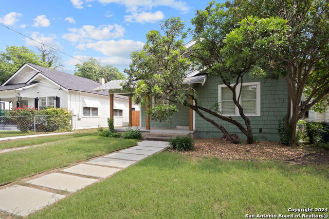 206 W High Ave Property Photo 3