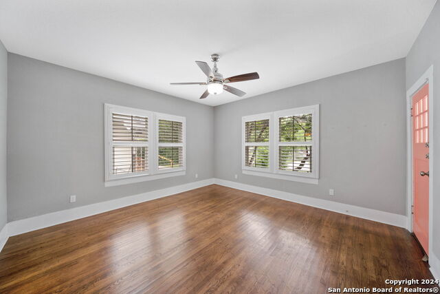 206 W High Ave Property Photo 8