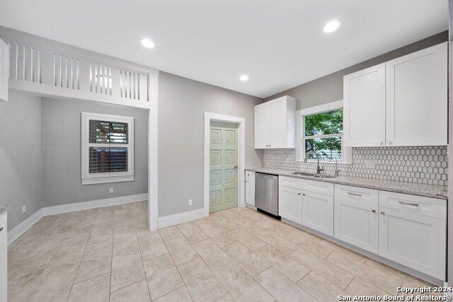 206 W High Ave Property Photo 9