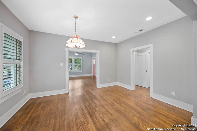 206 W High Ave Property Photo 14