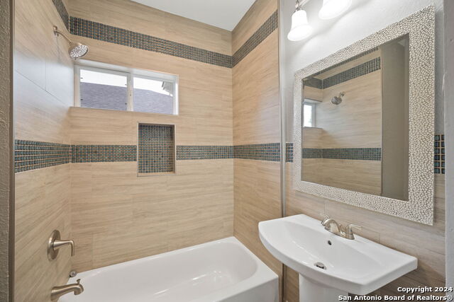 206 W High Ave Property Photo 23