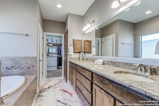 5410 Tulip Bnd Property Photo 16