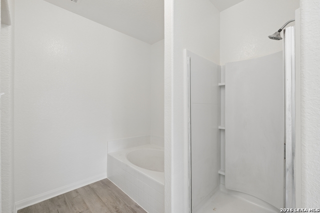 6102 Bear Mdw Property Photo 9