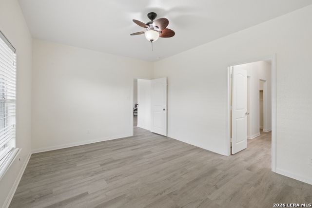 6102 Bear Mdw Property Photo 11