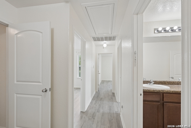 6102 Bear Mdw Property Photo 22