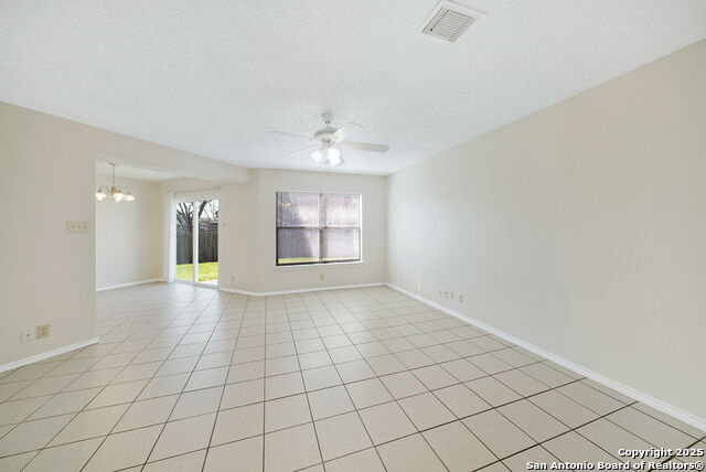 2010 Muddy Peak Dr Property Photo 7