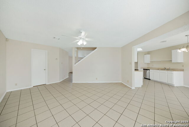 2010 Muddy Peak Dr Property Photo 9