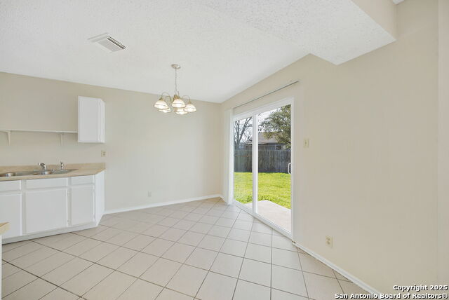 2010 Muddy Peak Dr Property Photo 11