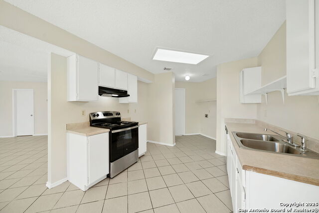 2010 Muddy Peak Dr Property Photo 13