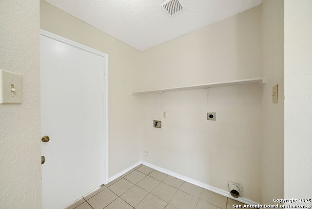 2010 Muddy Peak Dr Property Photo 17