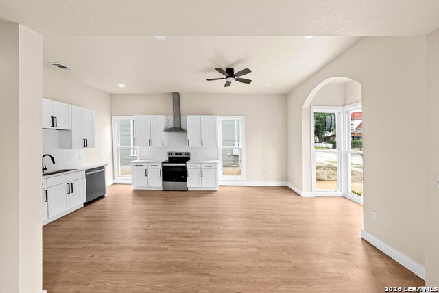 1122 N Pine St Property Photo 5