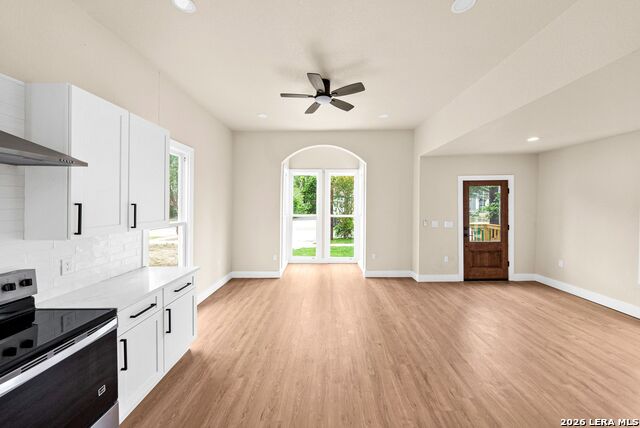1122 N Pine St Property Photo 7