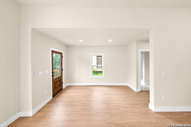 1122 N Pine St Property Photo 13