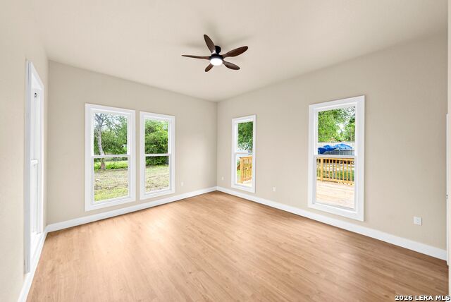 1122 N Pine St Property Photo 23