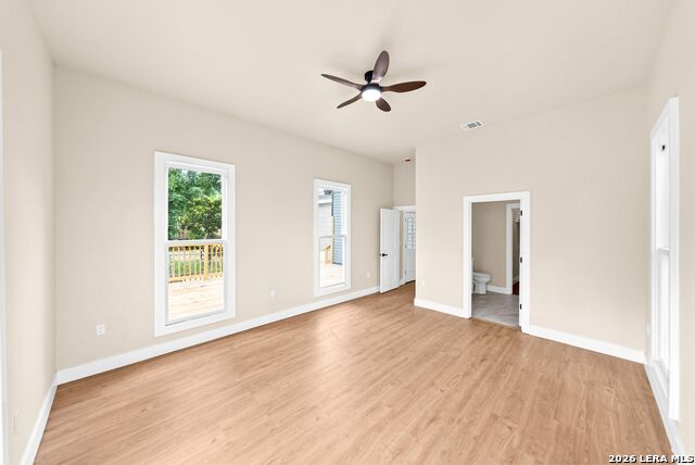 1122 N Pine St Property Photo 24