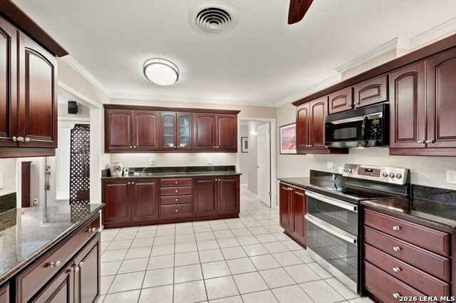 202 Mesa Alta St Property Photo 16