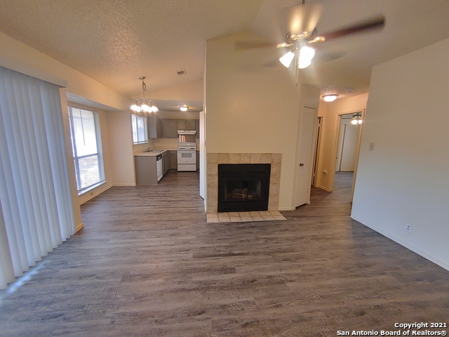 7315 Gallery Ridge Property Photo 4
