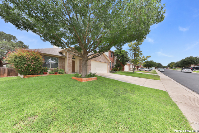 722 Point Springs Property Photo 3