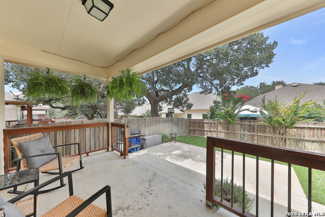 722 Point Springs Property Photo 28