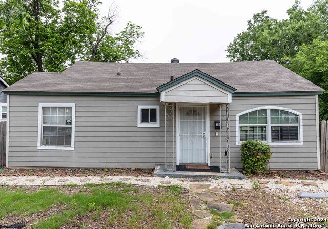120 Nelson Ave Property Photo 1