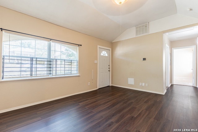 120 Nelson Ave Property Photo 6
