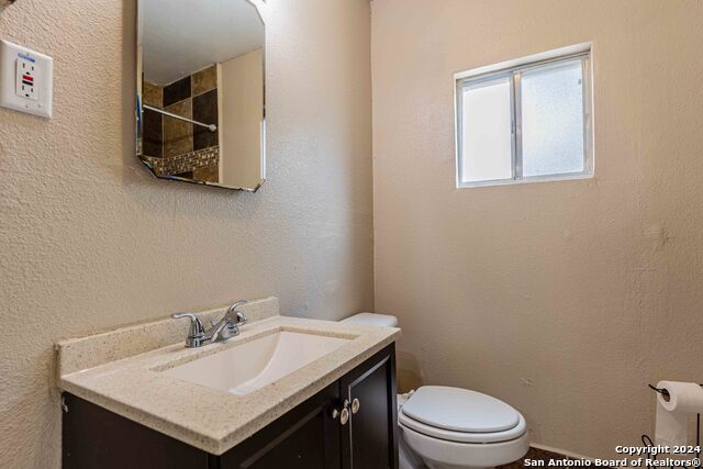 120 Nelson Ave Property Photo 22